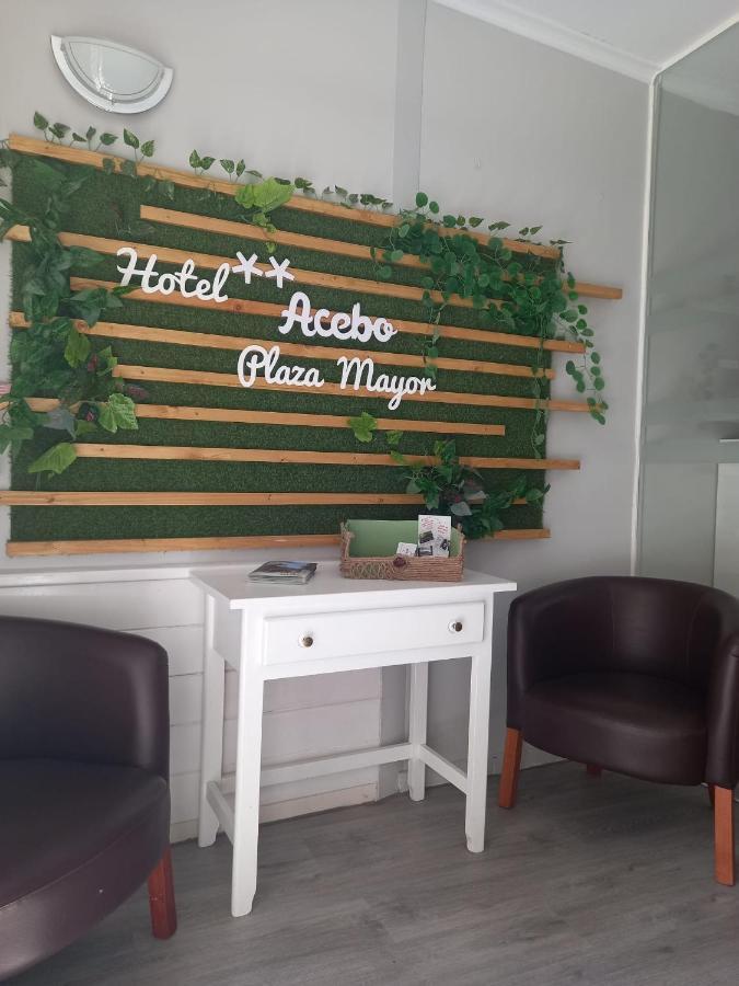Hotel Acebo Plaza Mayor Jaca Buitenkant foto
