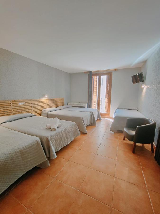 Hotel Acebo Plaza Mayor Jaca Buitenkant foto