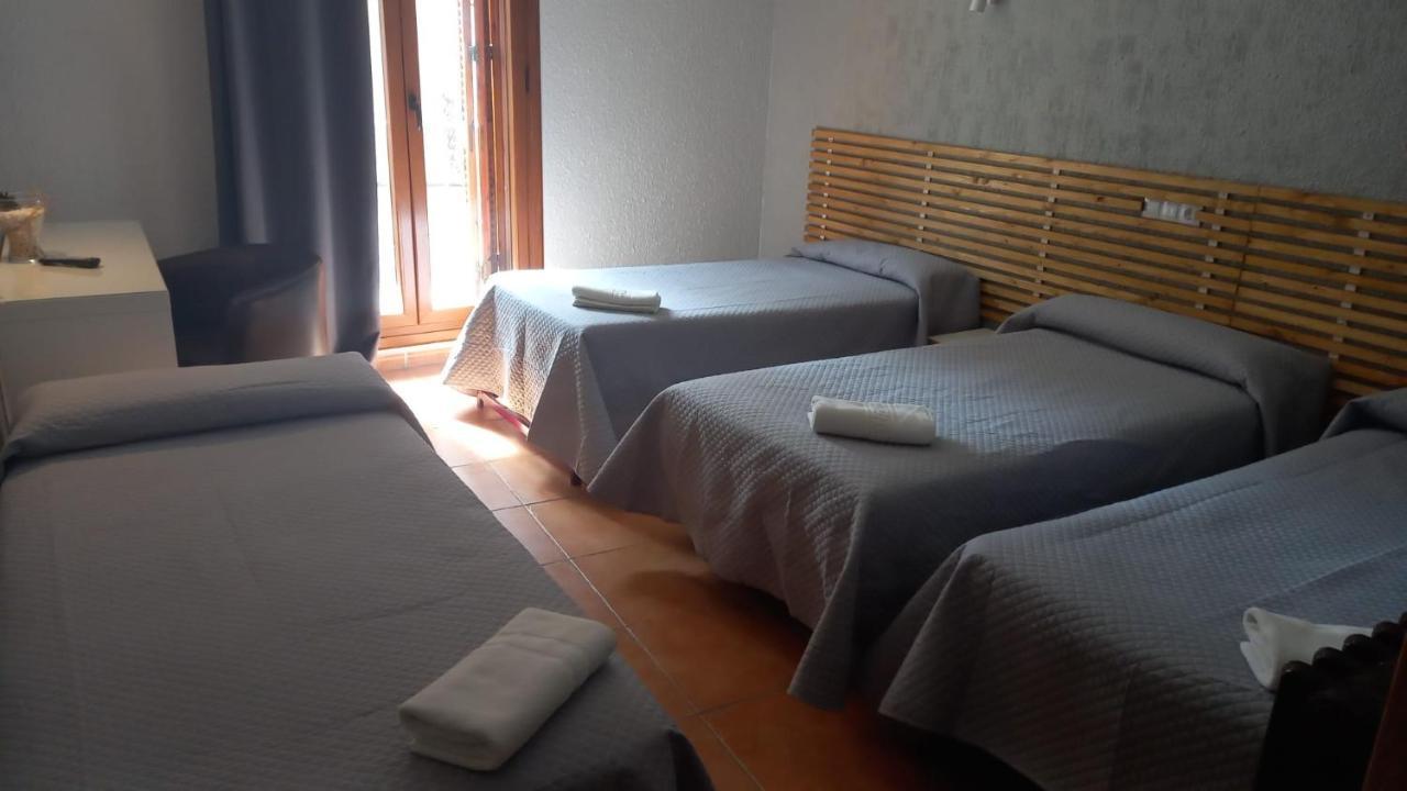 Hotel Acebo Plaza Mayor Jaca Buitenkant foto