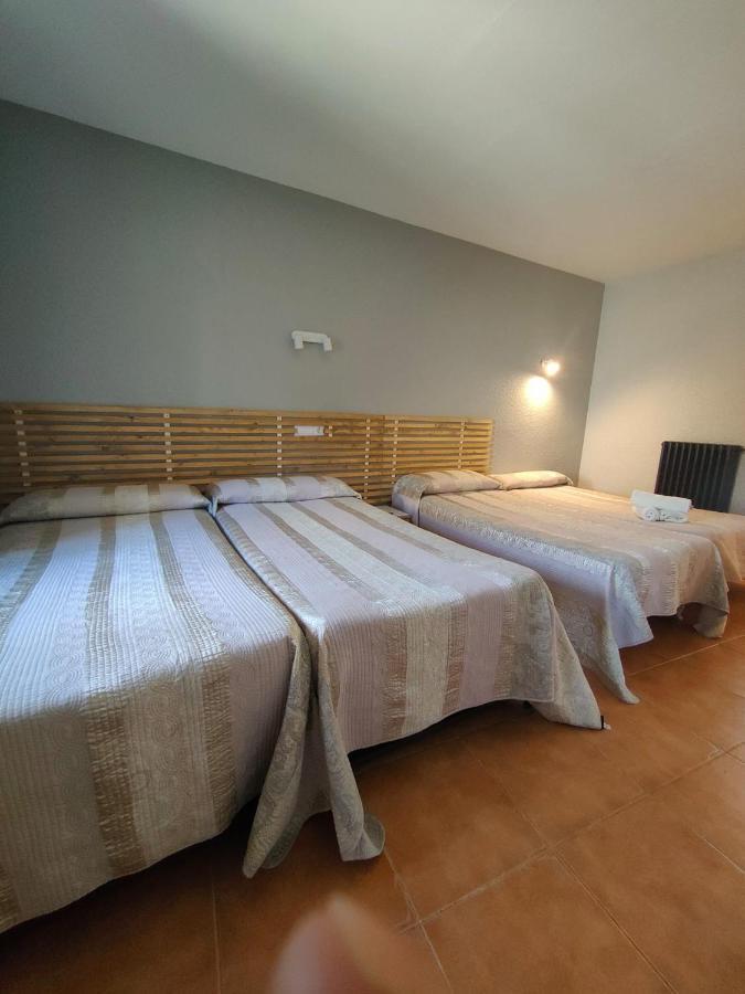 Hotel Acebo Plaza Mayor Jaca Buitenkant foto