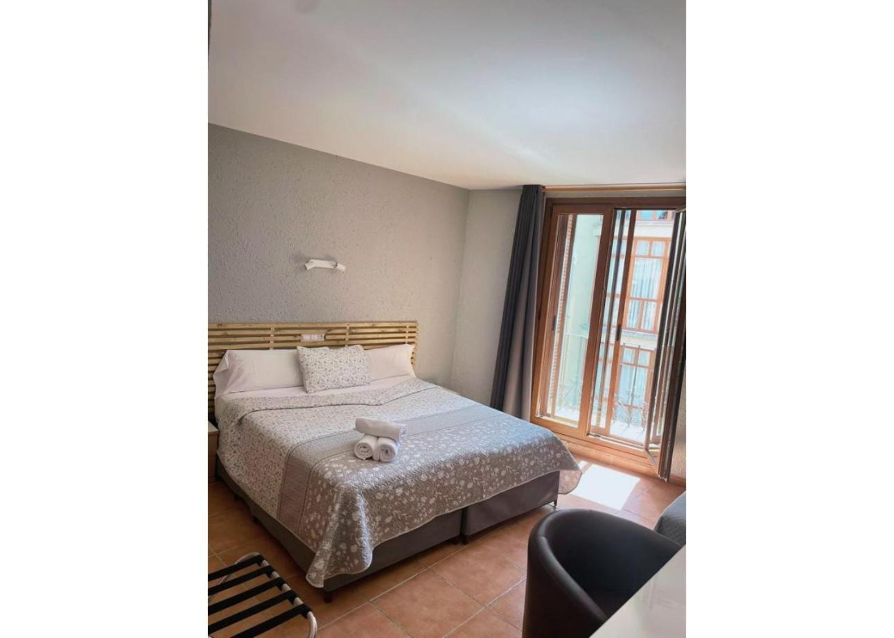 Hotel Acebo Plaza Mayor Jaca Buitenkant foto